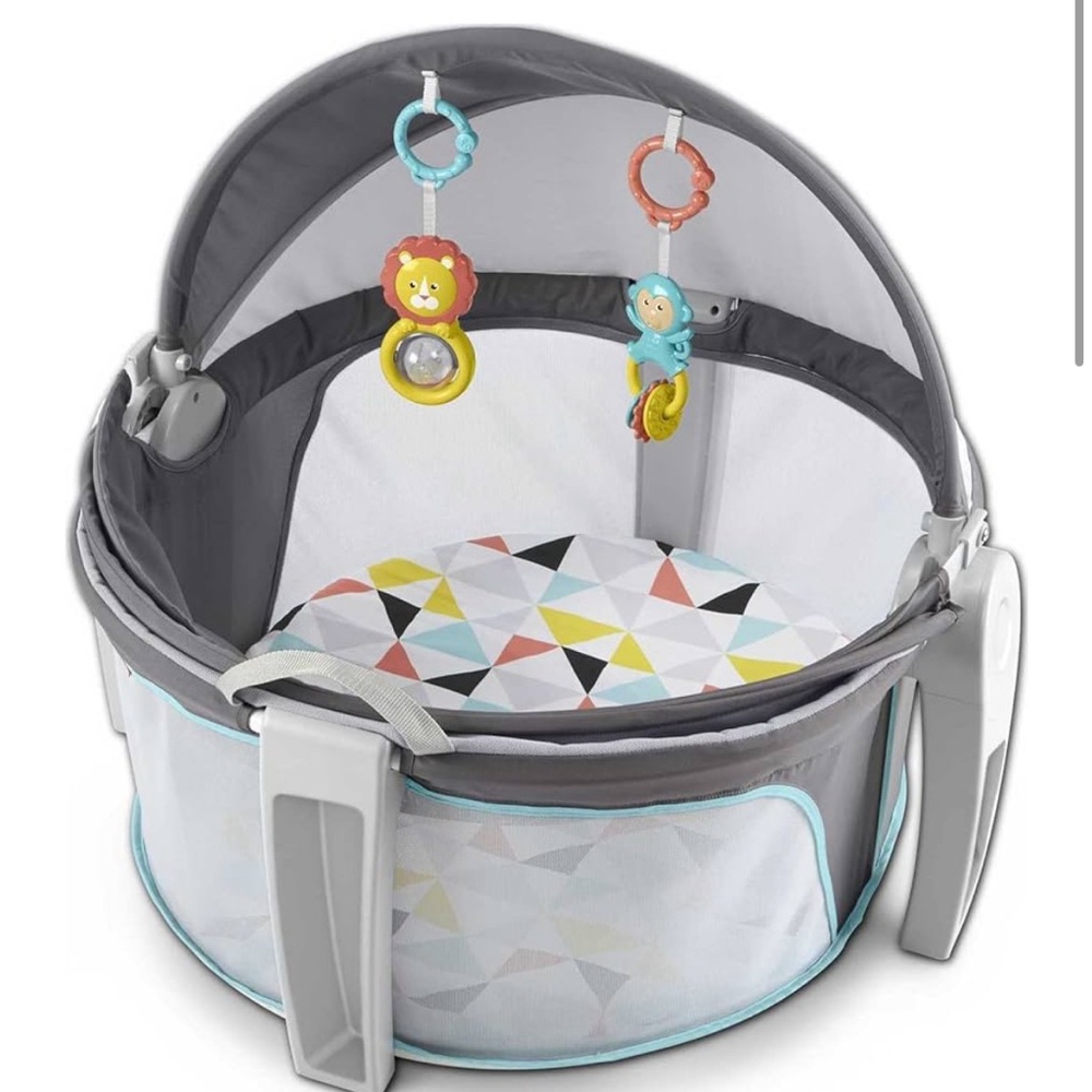 Fisher Price On-the-Go Indoor & Outdoor Folding Baby Travel Dome
